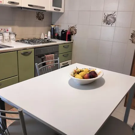 Chiaro Di Luna Apartman *
